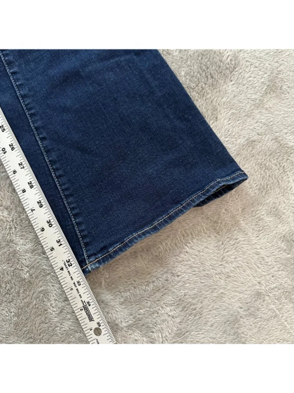American Eagle Highest Rise Flare Dark Wash Jeans 6 X-Long Tall Stretch